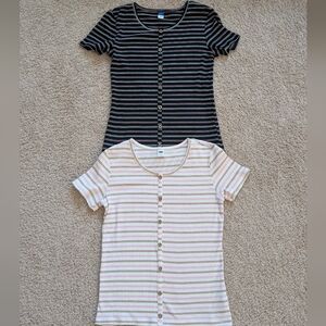 2 Old Navy Tees